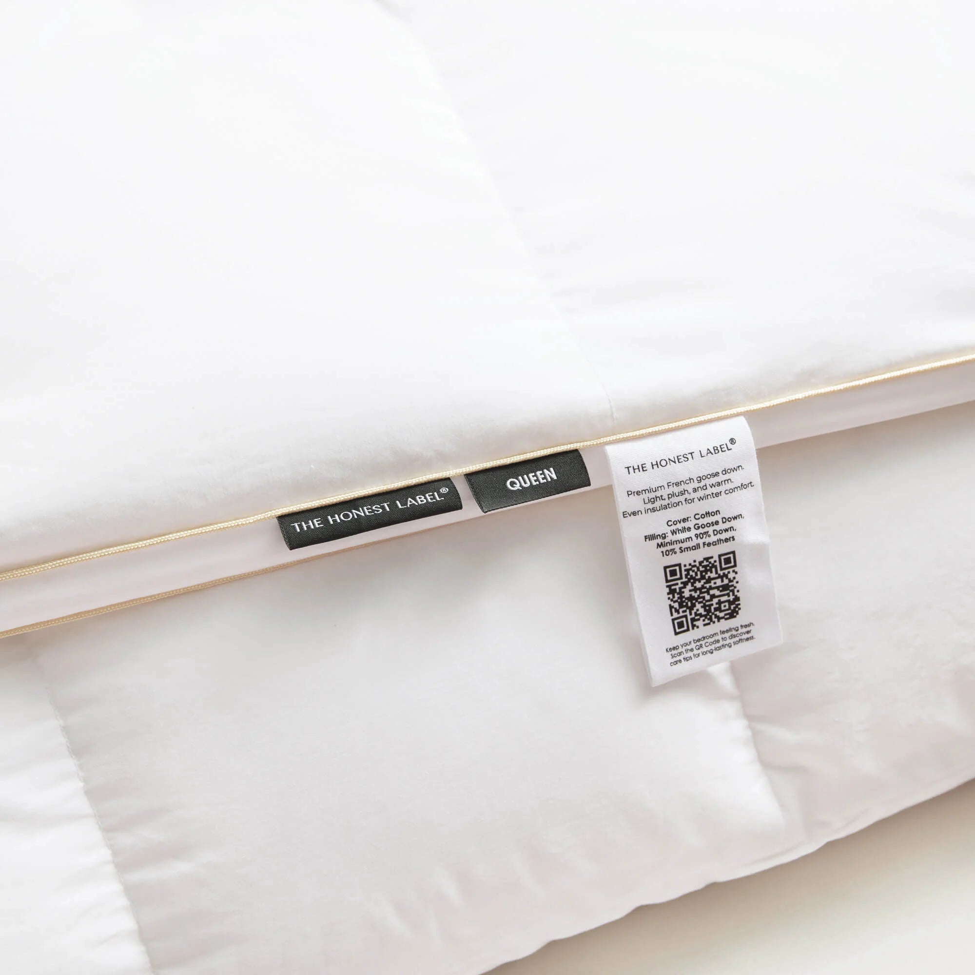 Chamonix Luxury French 90/10 Goose Down Quilt
