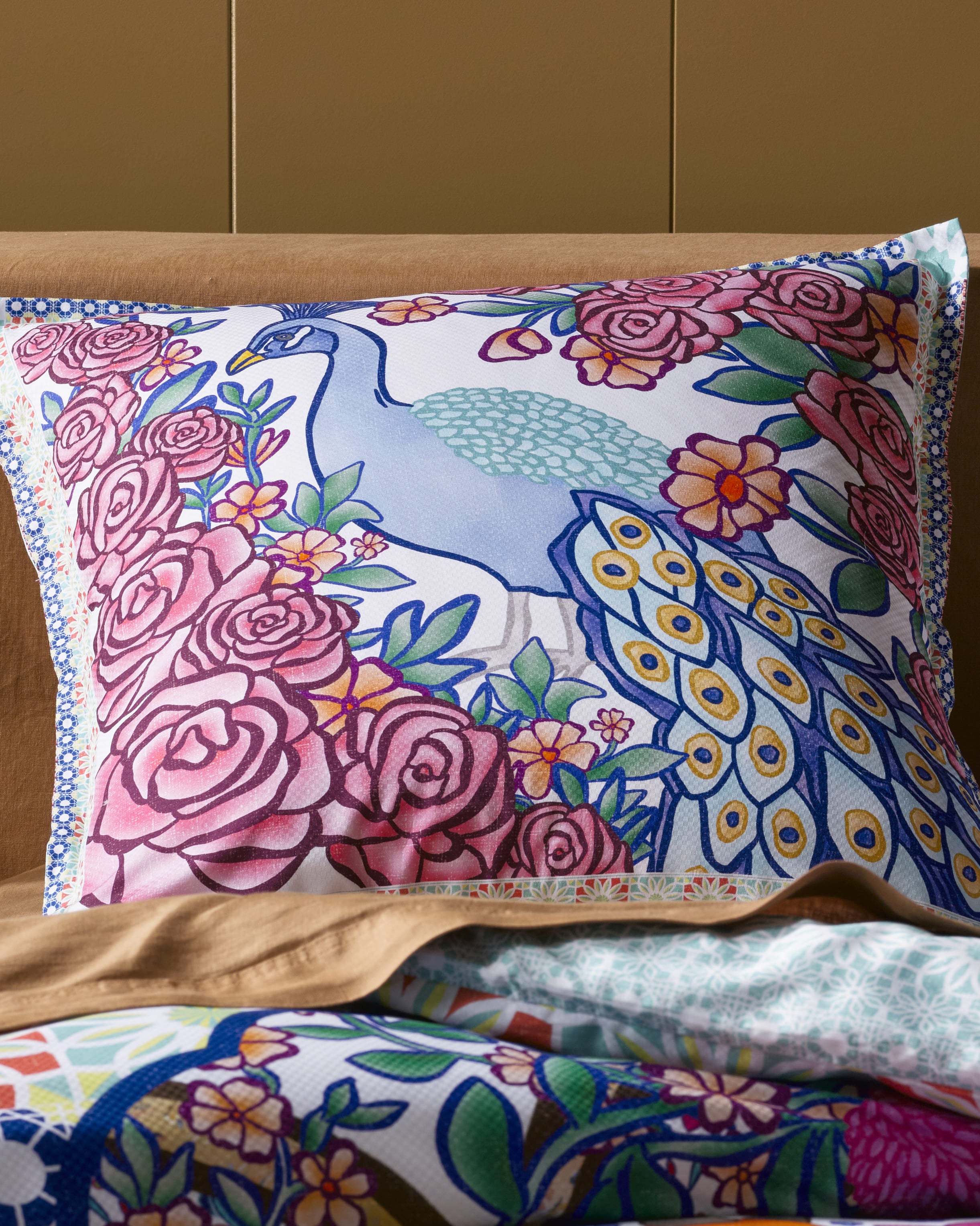 Aria White European Pillowcase