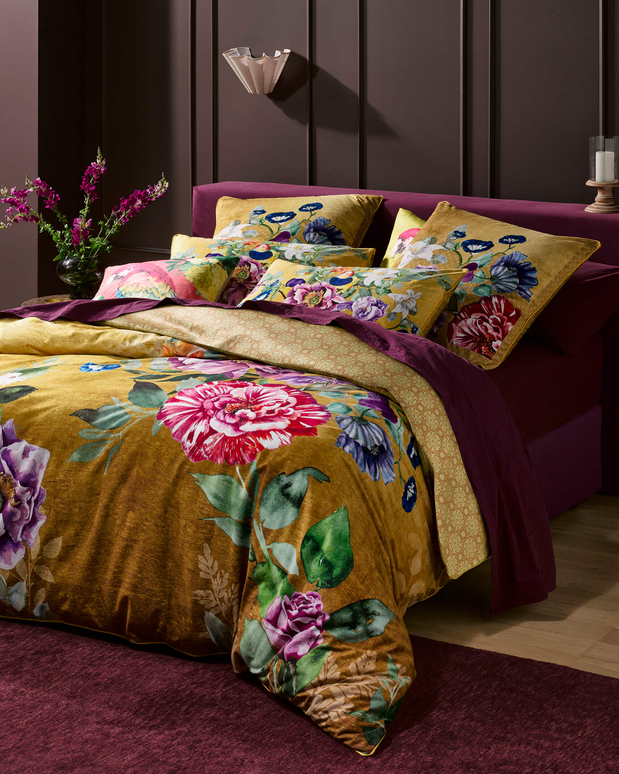 Gold Leaf European Pillowcase