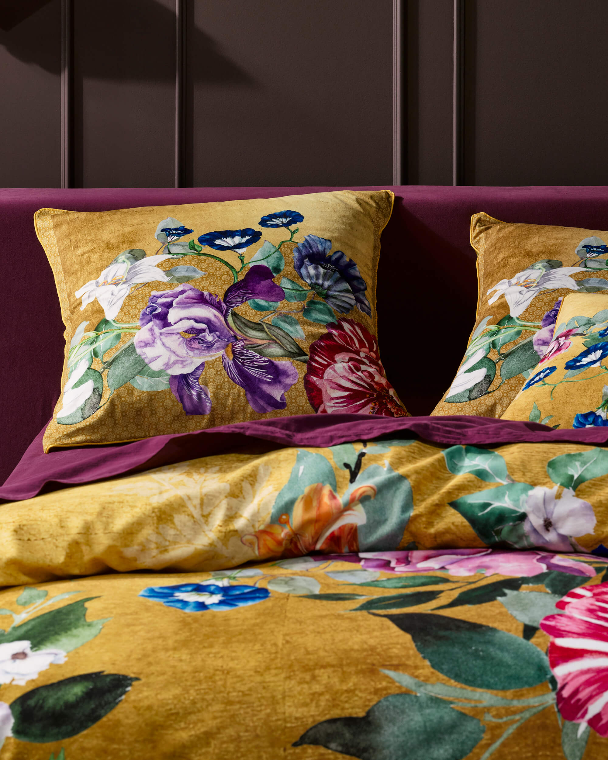 Gold Leaf European Pillowcase