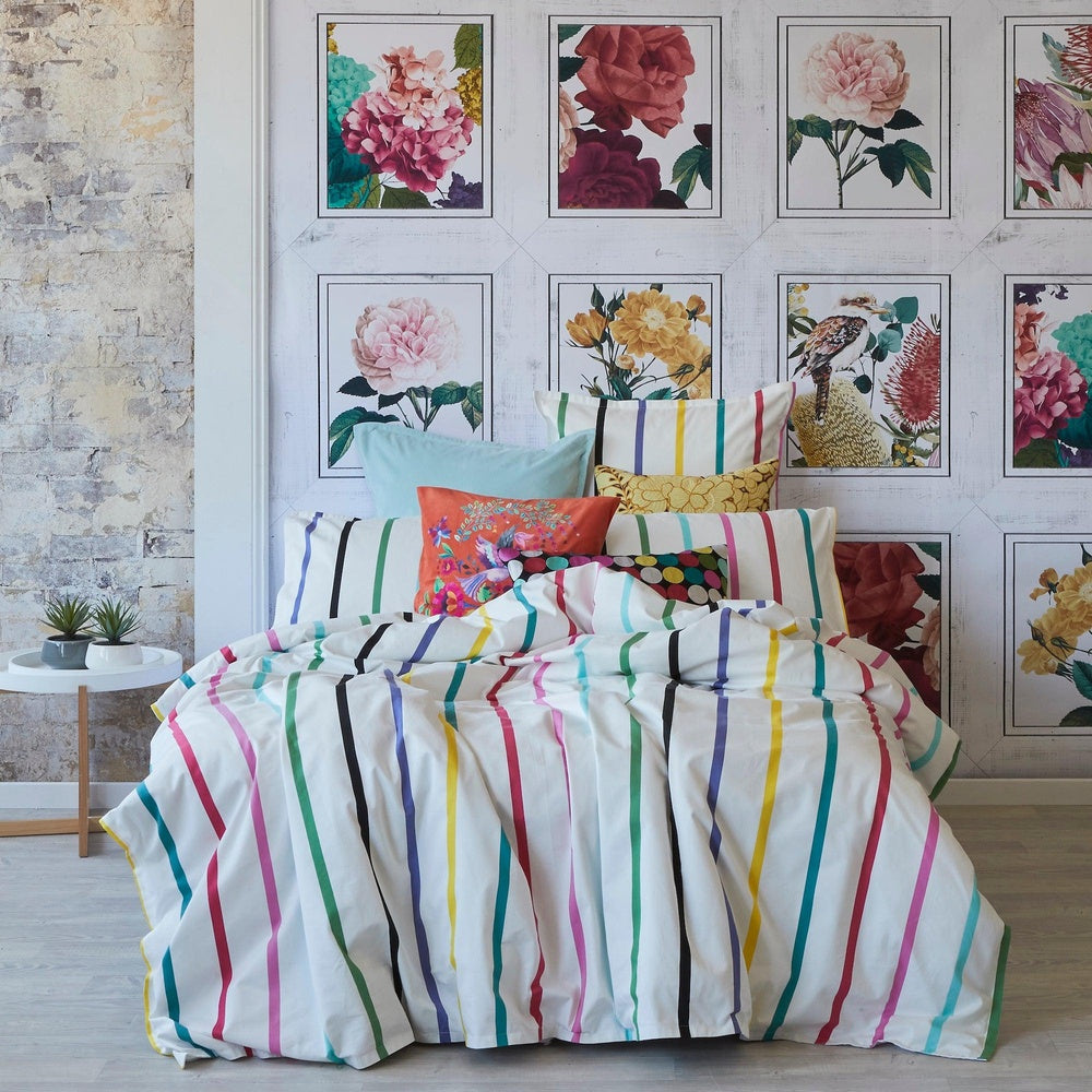 Pencil Stripes White Quilt Cover Set