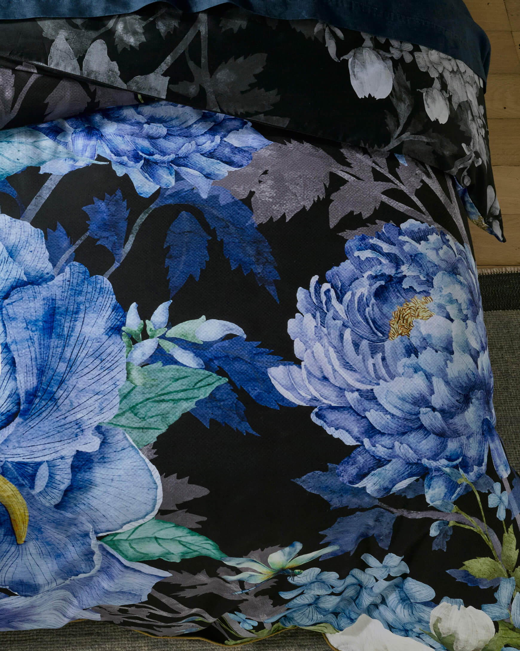 Marceline Black Quilt Cover Set